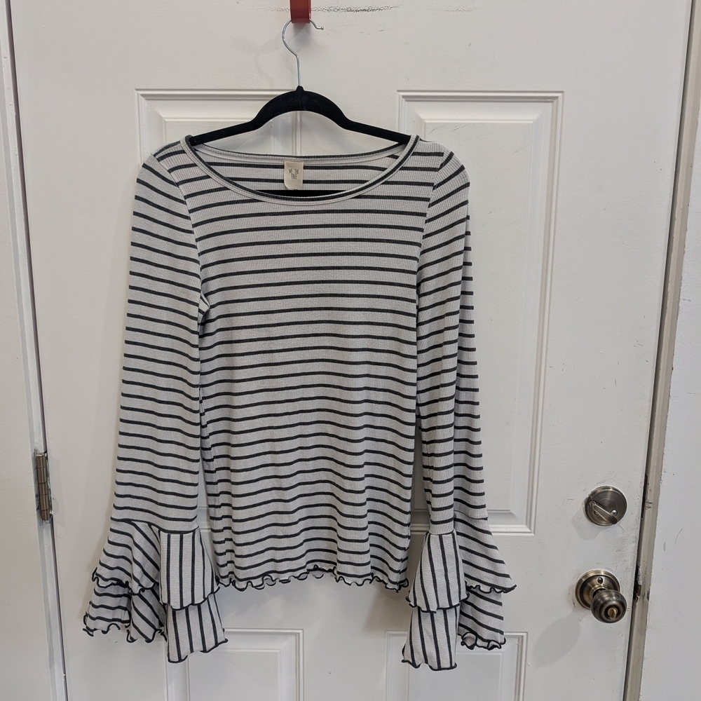 We The Free Good Find Ruffle Bell Sleeve Top - Picture 4 of 6
